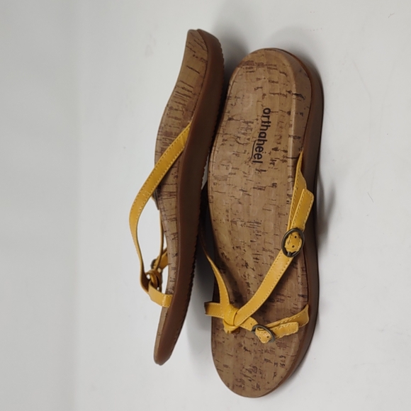 Orthaheel Solana Yellow Strappy Flip Flops 9 - Picture 4 of 9